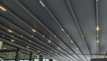 vibes-sport-and-lounge-bar