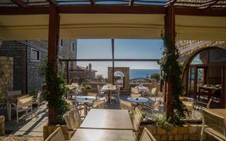 Pirate wine bar, Ulcinj